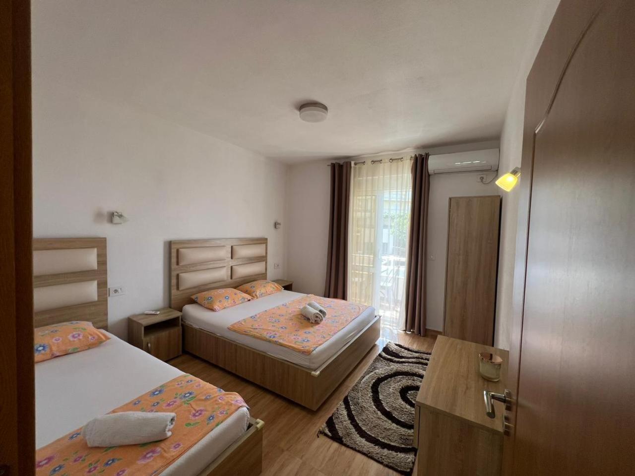 Kontiki Apartments Ulcinj Extérieur photo